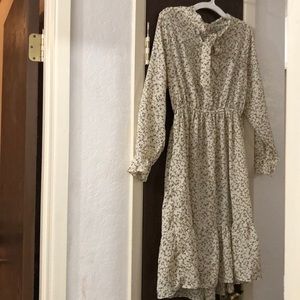 Cream long sleeves floral dress